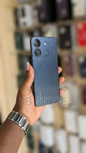 New Infinix Smart 7 HD 64 GB Black