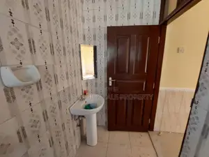 2bdrm House in Mikocheni for rent