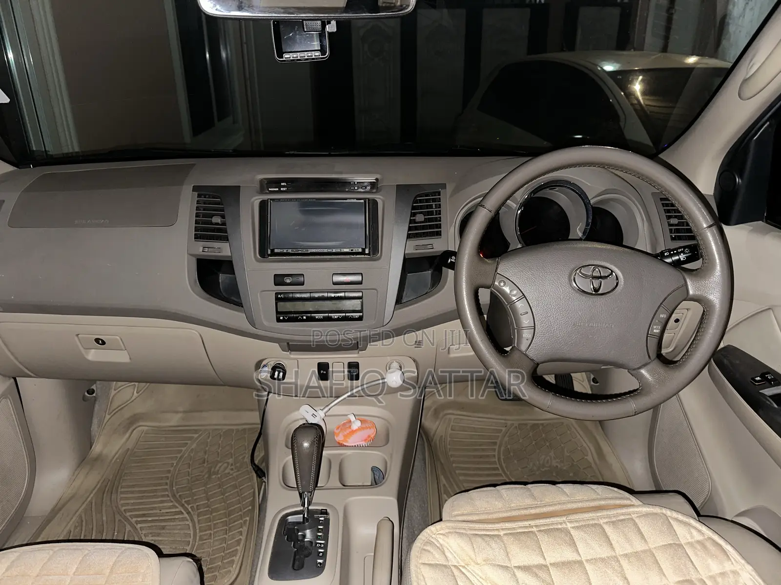 Toyota Fortuner 2.7 RWD 2007 Black