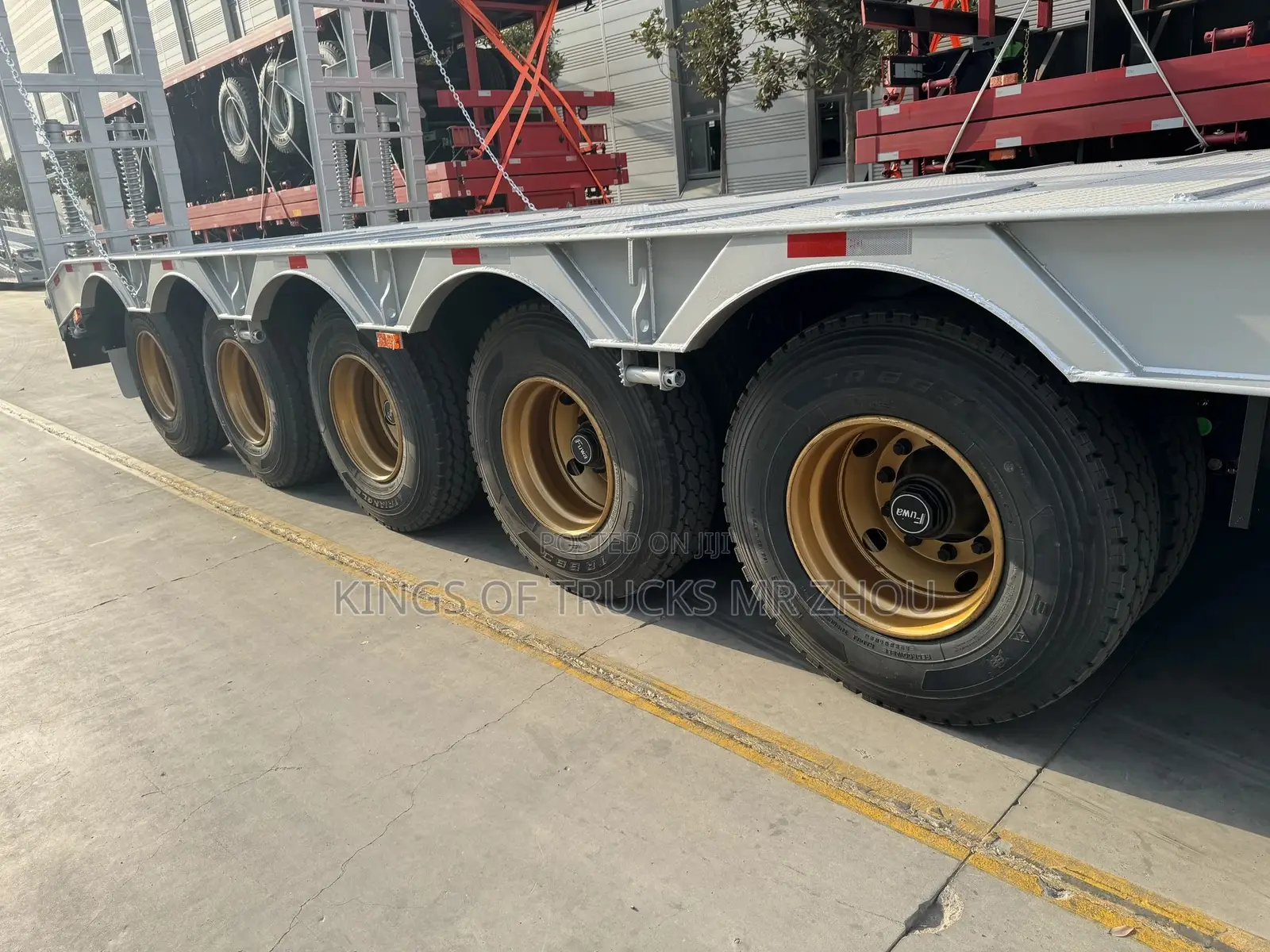 Brand New Low-Bed Semi Trailer