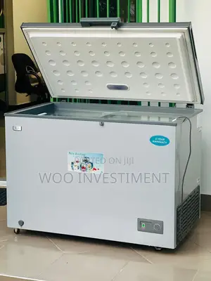 Mr UK Freezer // 300L // Mpyaaa Sanaaa // 890,000 Only