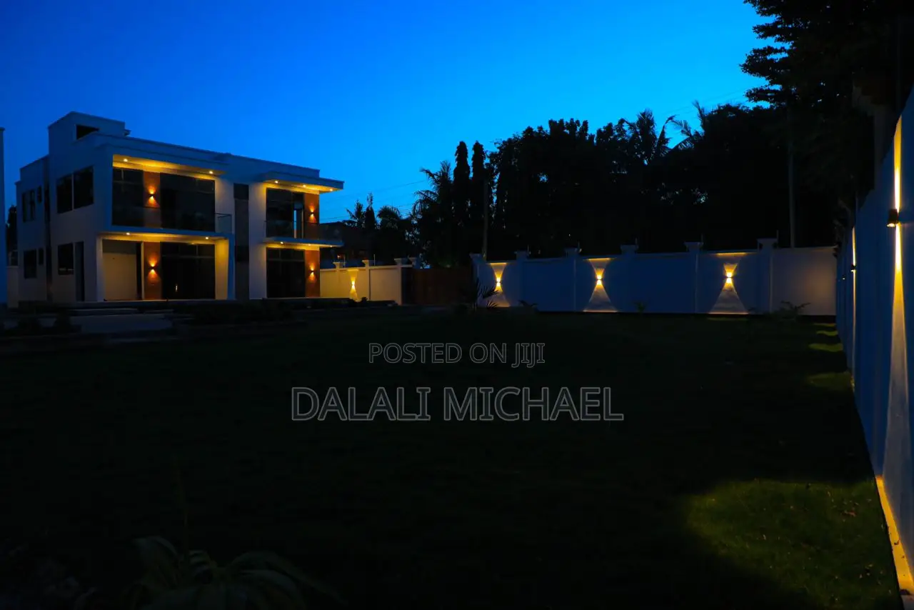 Furnished 3bdrm Apartment in Mbezibeach for rent