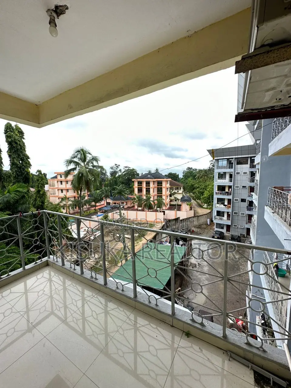 Furnished 4bdrm Apartment in Mikocheni for rent
