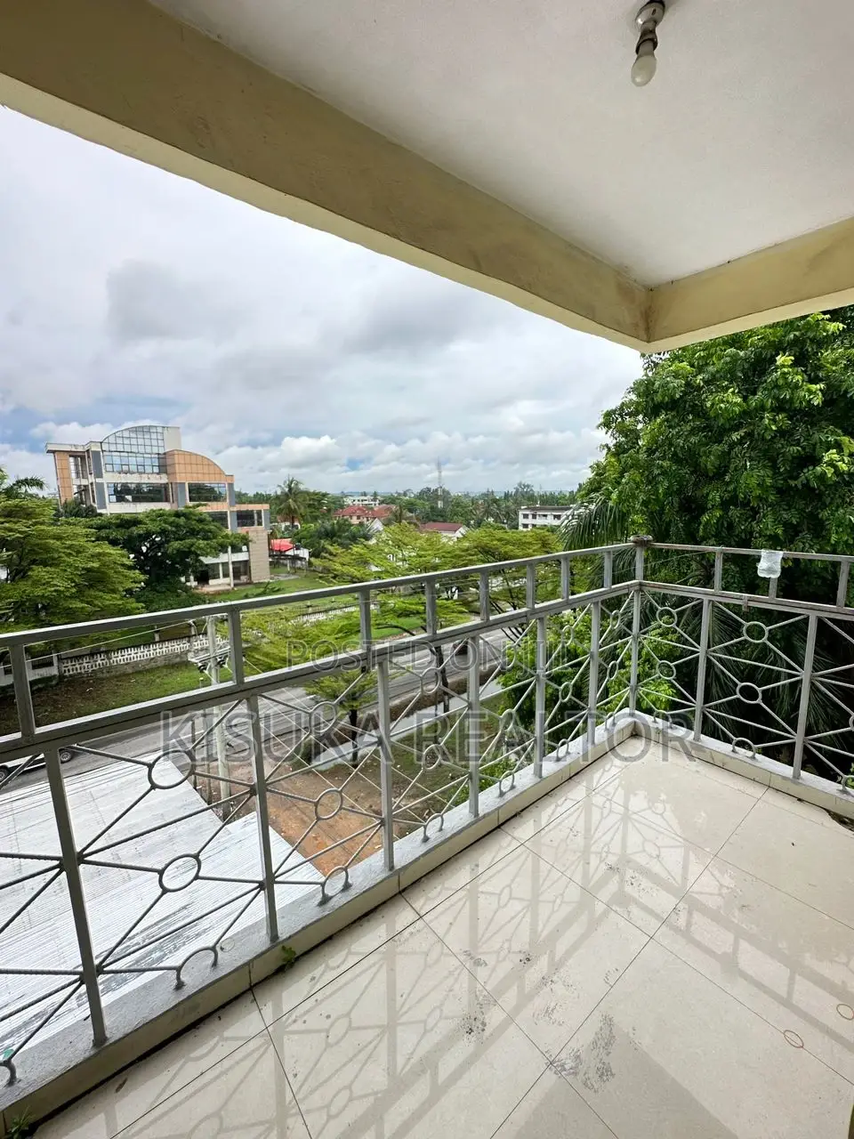 Furnished 4bdrm Apartment in Mikocheni for rent