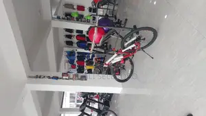 Office Space Kubwa Sana Flow 2 Inatizama Lami