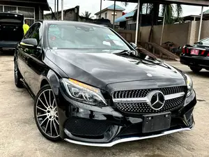 Mercedes-Benz C-Class 2015 Black