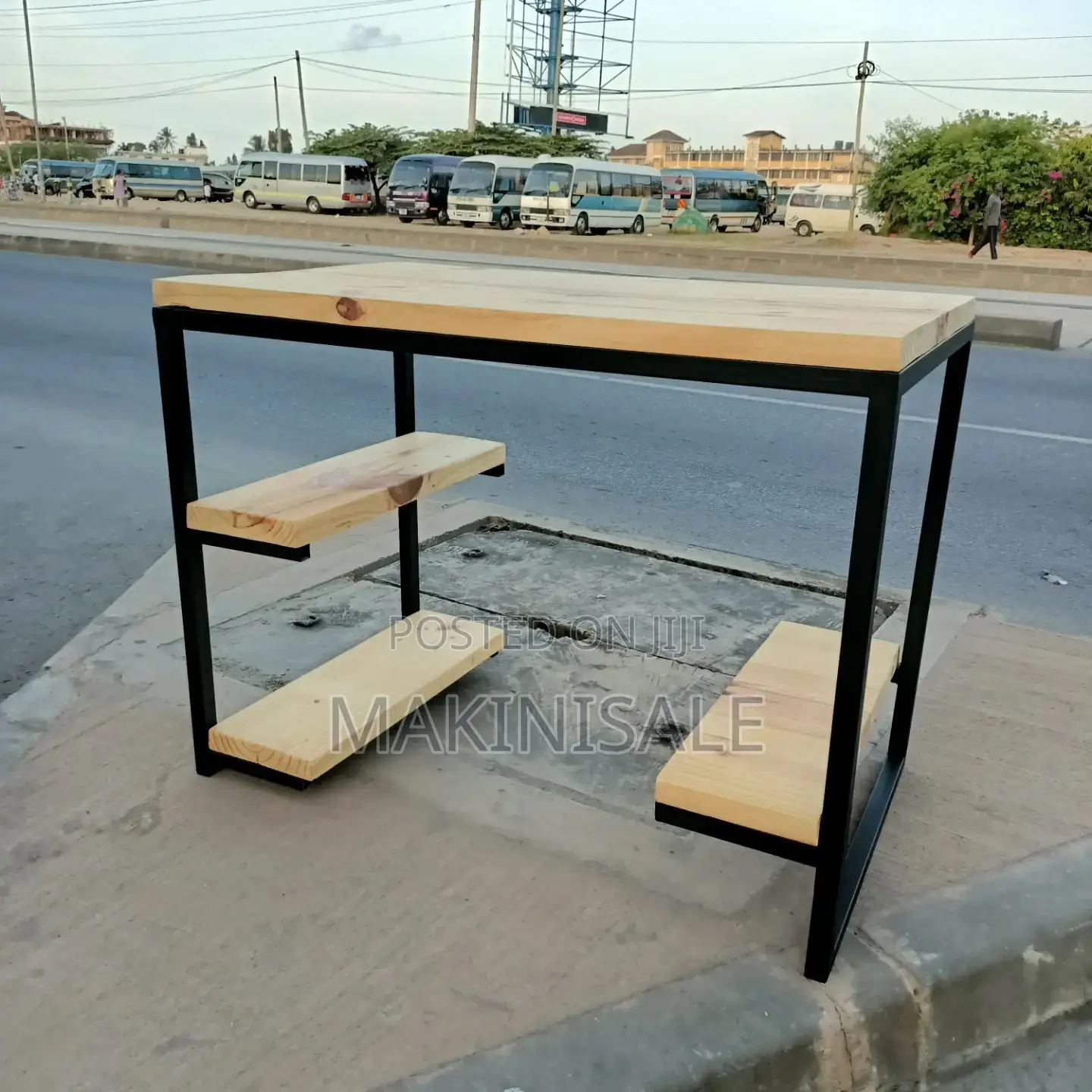 Office Table Nzuri Sana