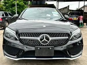 Mercedes-Benz C-Class 2015 Black