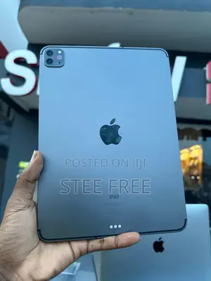 Apple iPad Pro 11 (2020) 256 GB Silver