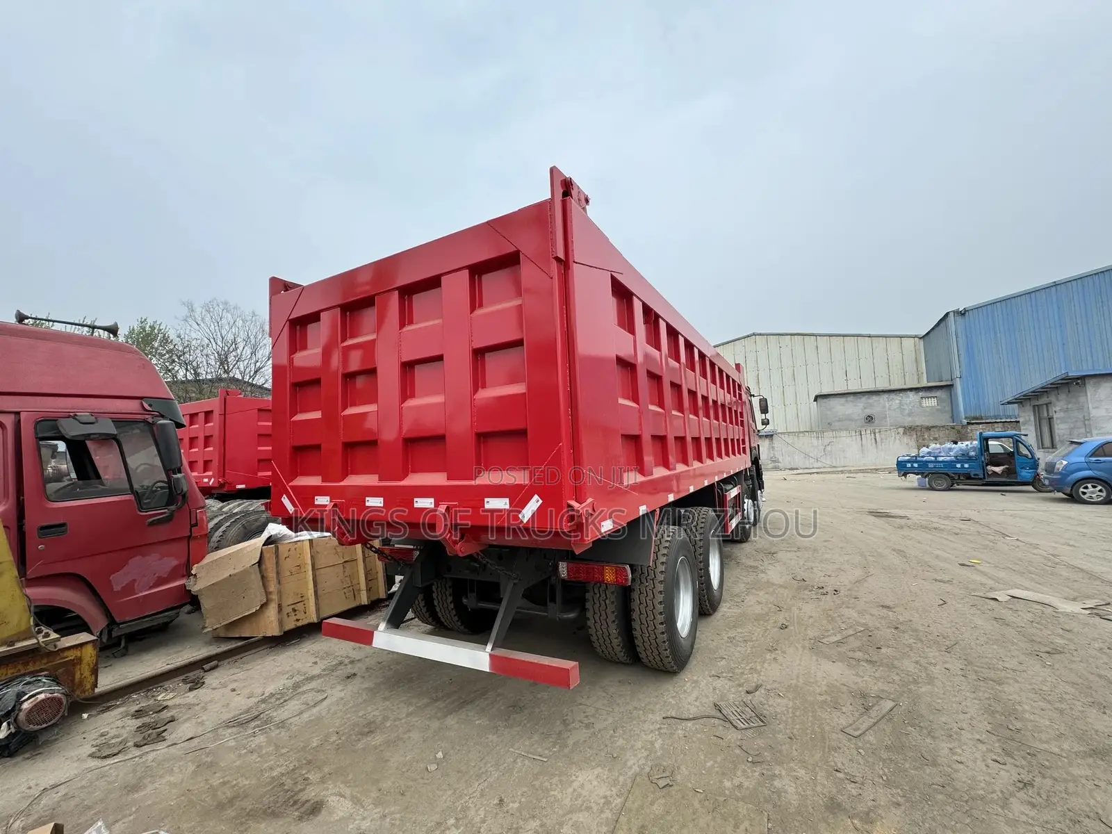 Ready to Order From China Used Howo 8x4 Dump Truck