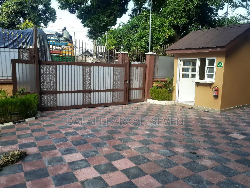 Furnished 3bdrm Apartment in Dalalipapaatzseven, Ilala for rent