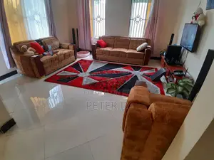 3bdrm House in Goba for sale