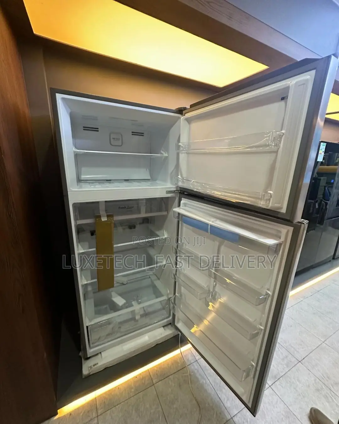 Hisense Refrigerator 548 Litres Non-Frost Super Cool