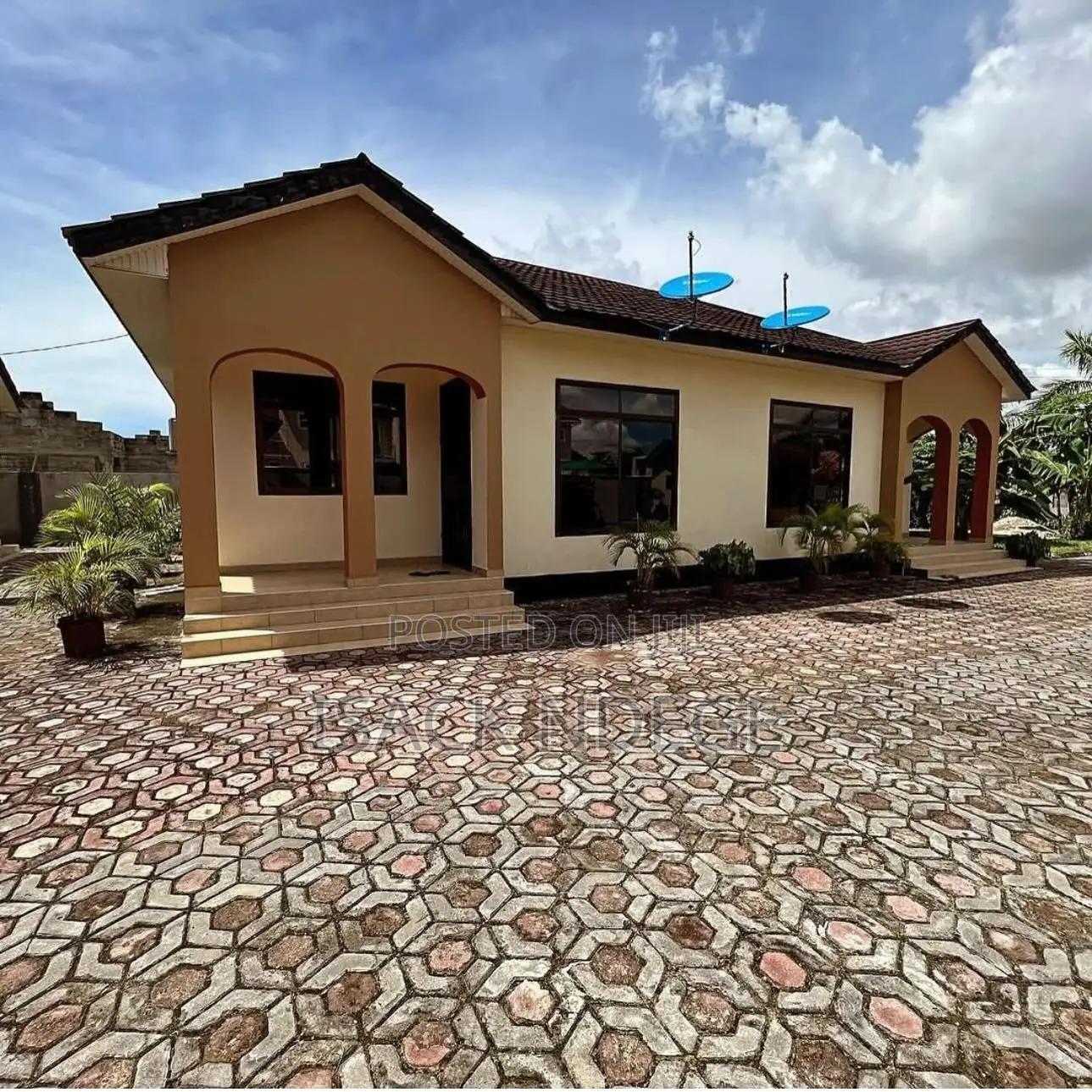 Furnished 2bdrm Apartment in Mbweni, Kinondoni for rent