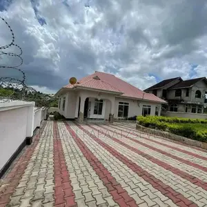 3bdrm House in Dalalipapaatzseven, Kinondoni for rent