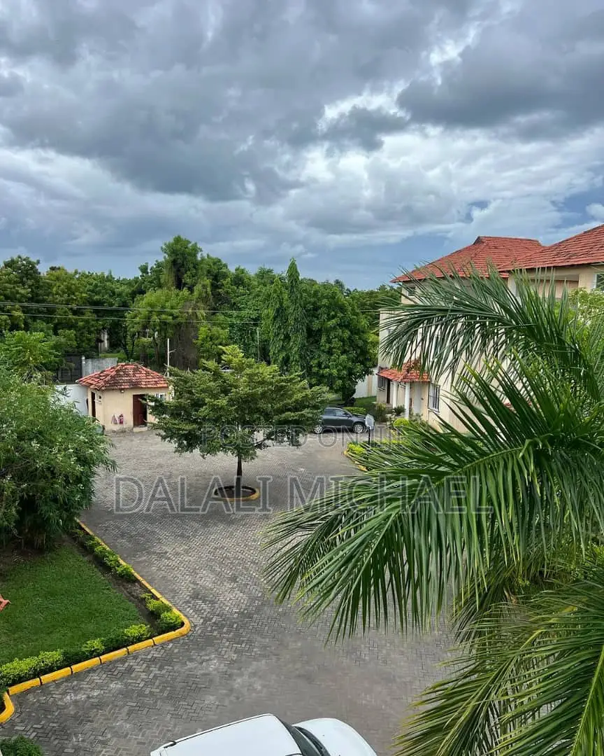 Furnished 5bdrm Villa in Oysterbay for rent