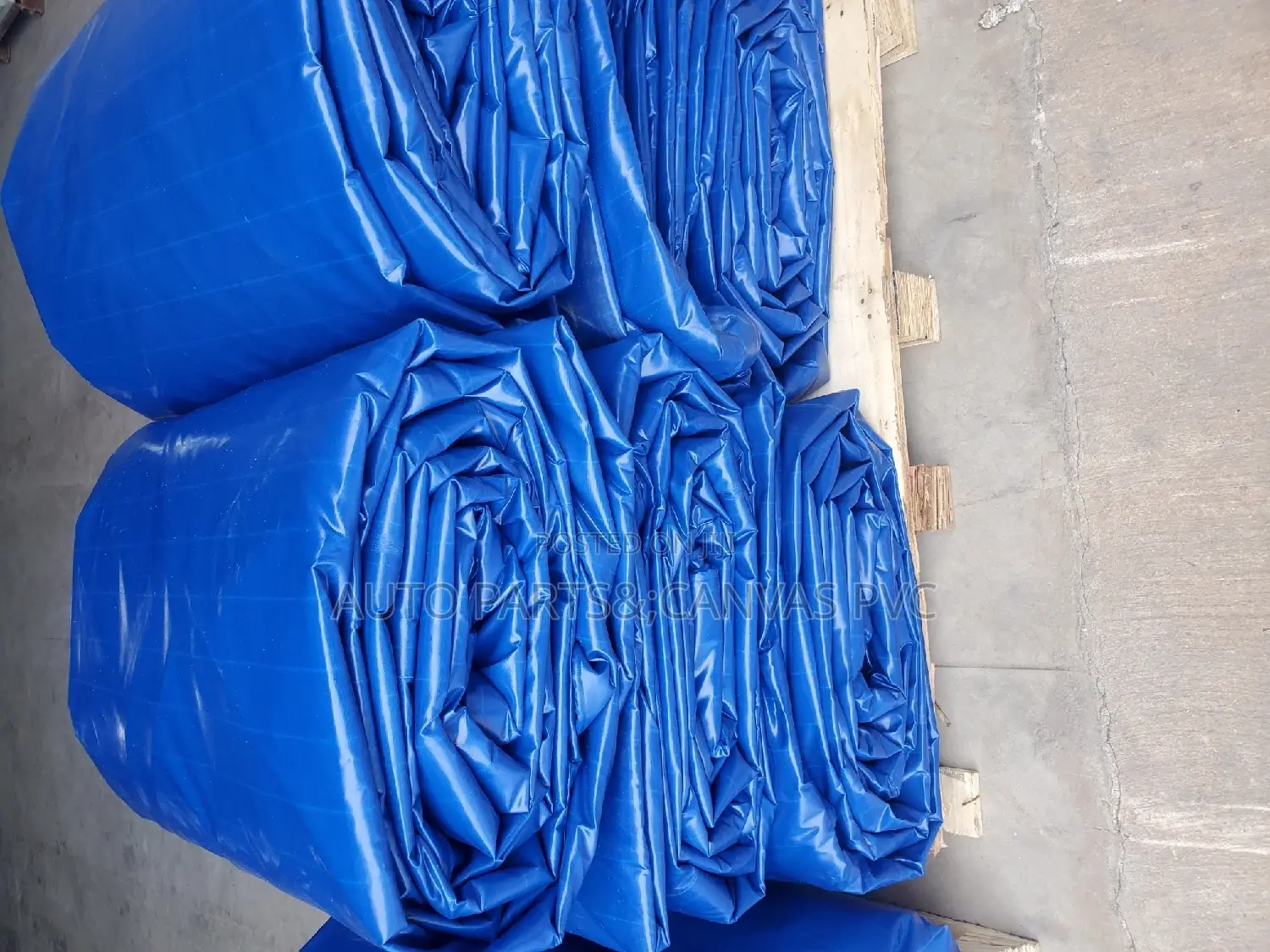 Canvas Turubai