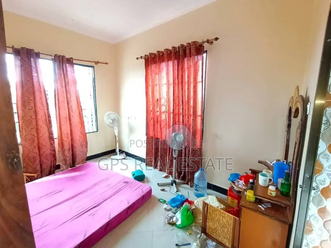 3bdrm House in Kimara Temboni, Kinondoni for sale