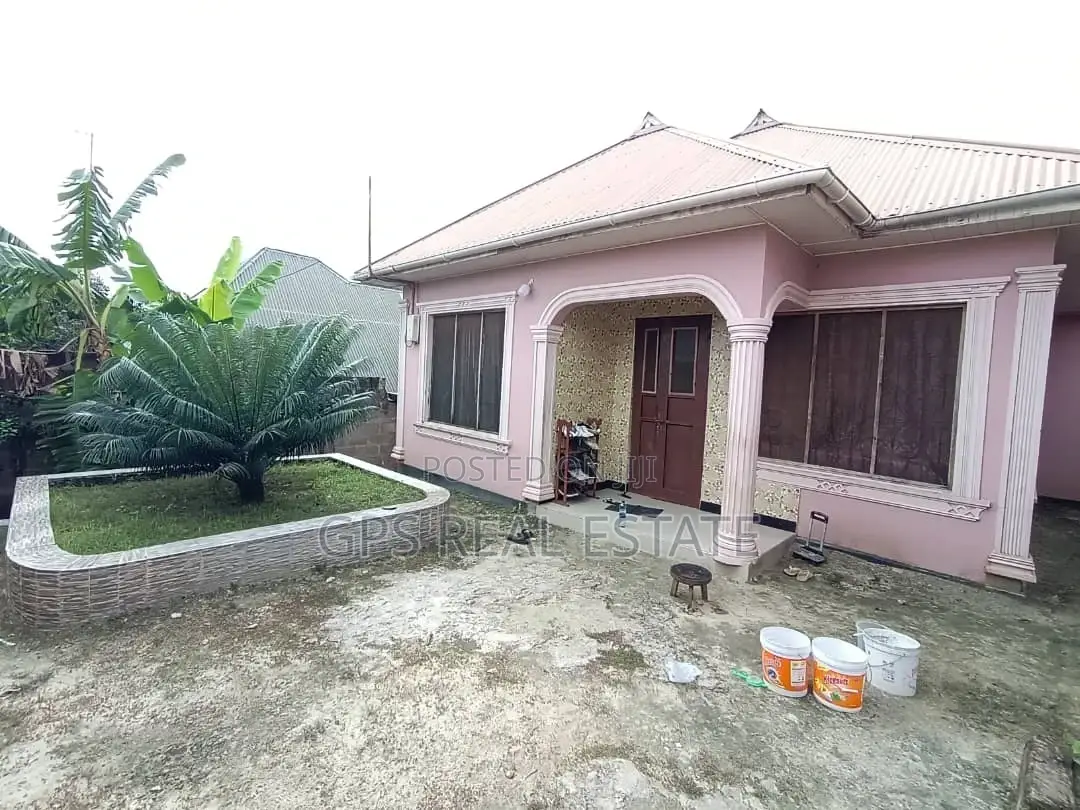 3bdrm House in Kimara Temboni, Kinondoni for sale