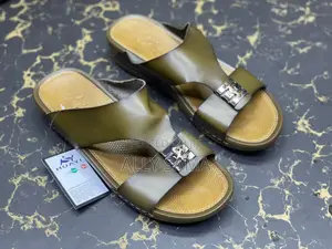 New Brand HUAYI for Mens Sandals
