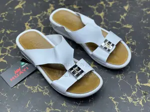 New Brand HUAYI for Mens Sandals