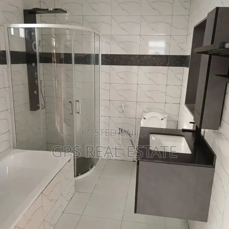 3bdrm House in Madale Kawawa, Kinondoni for sale