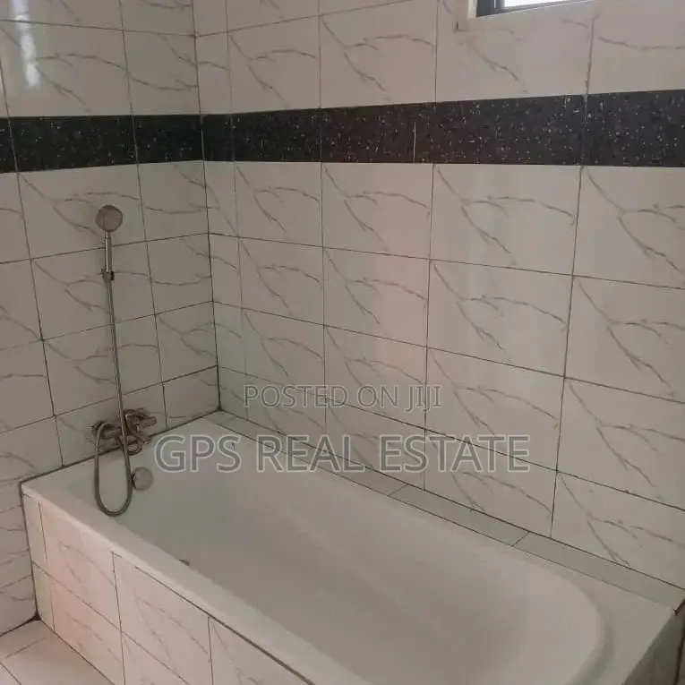 3bdrm House in Madale Kawawa, Kinondoni for sale