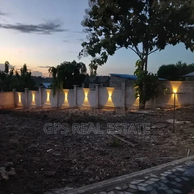 3bdrm House in Madale Kawawa, Kinondoni for sale