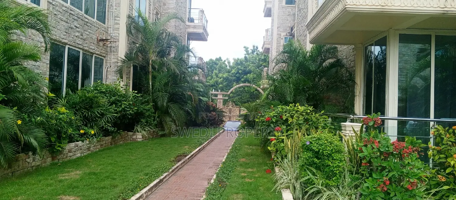 Furnished 3bdrm Apartment in Swedi Property, Oyster Bay for rent