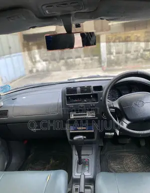 Toyota RAV4 1999 Silver