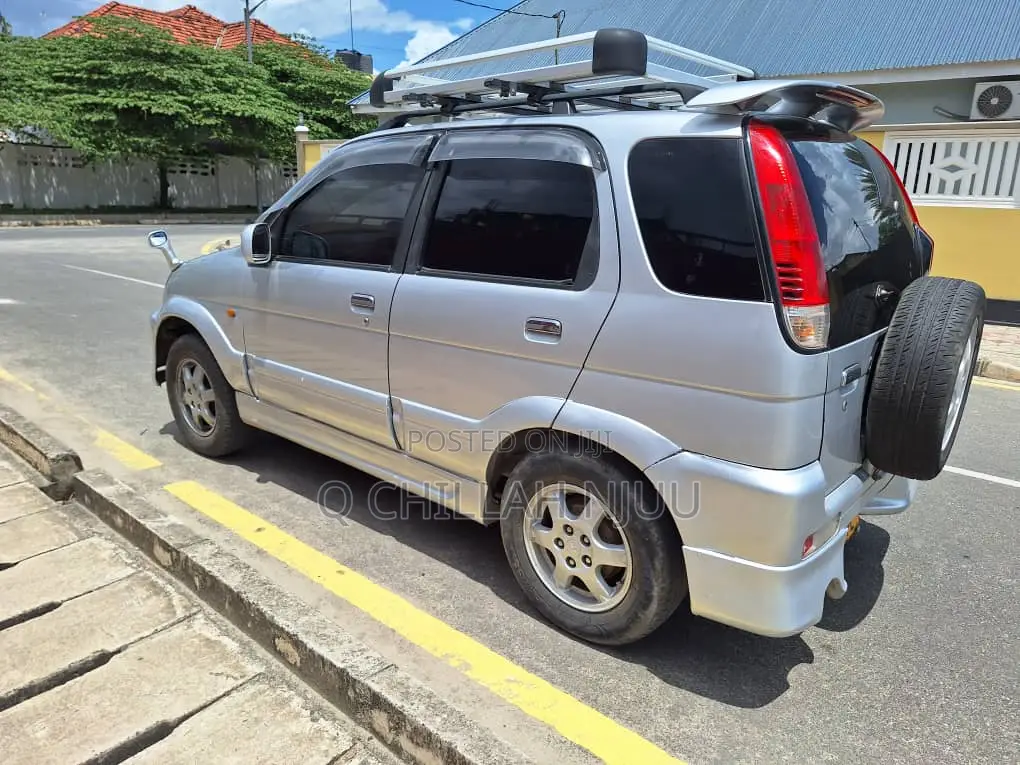 Toyota Cami 2000 Silver