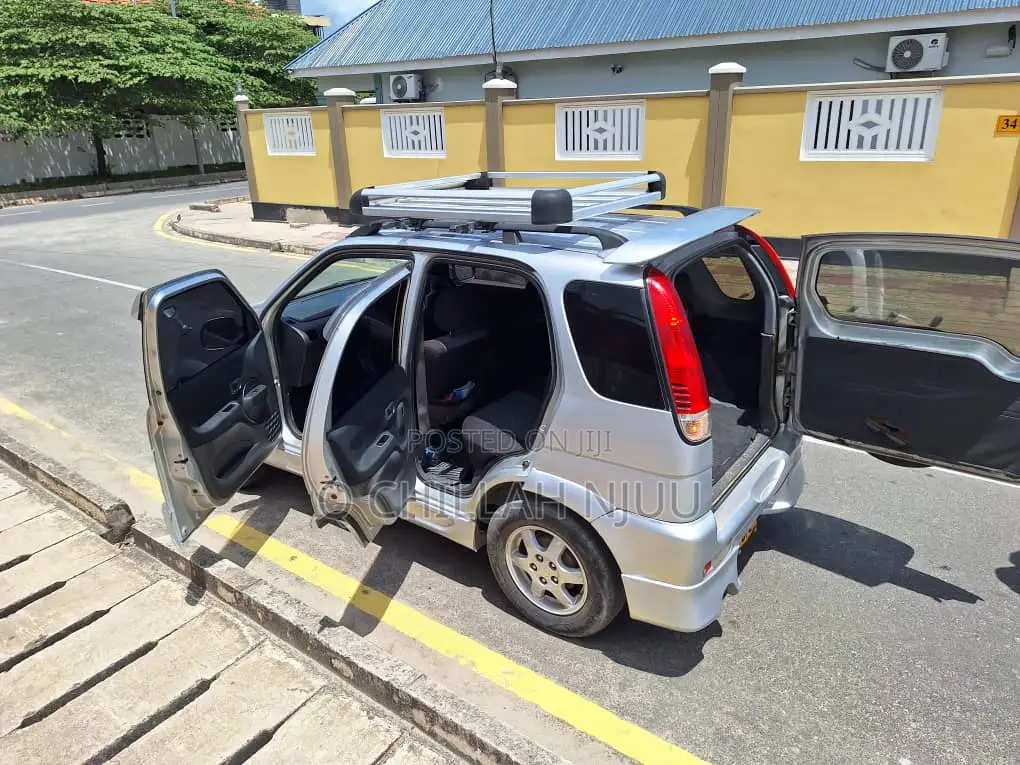 Toyota Cami 2000 Silver