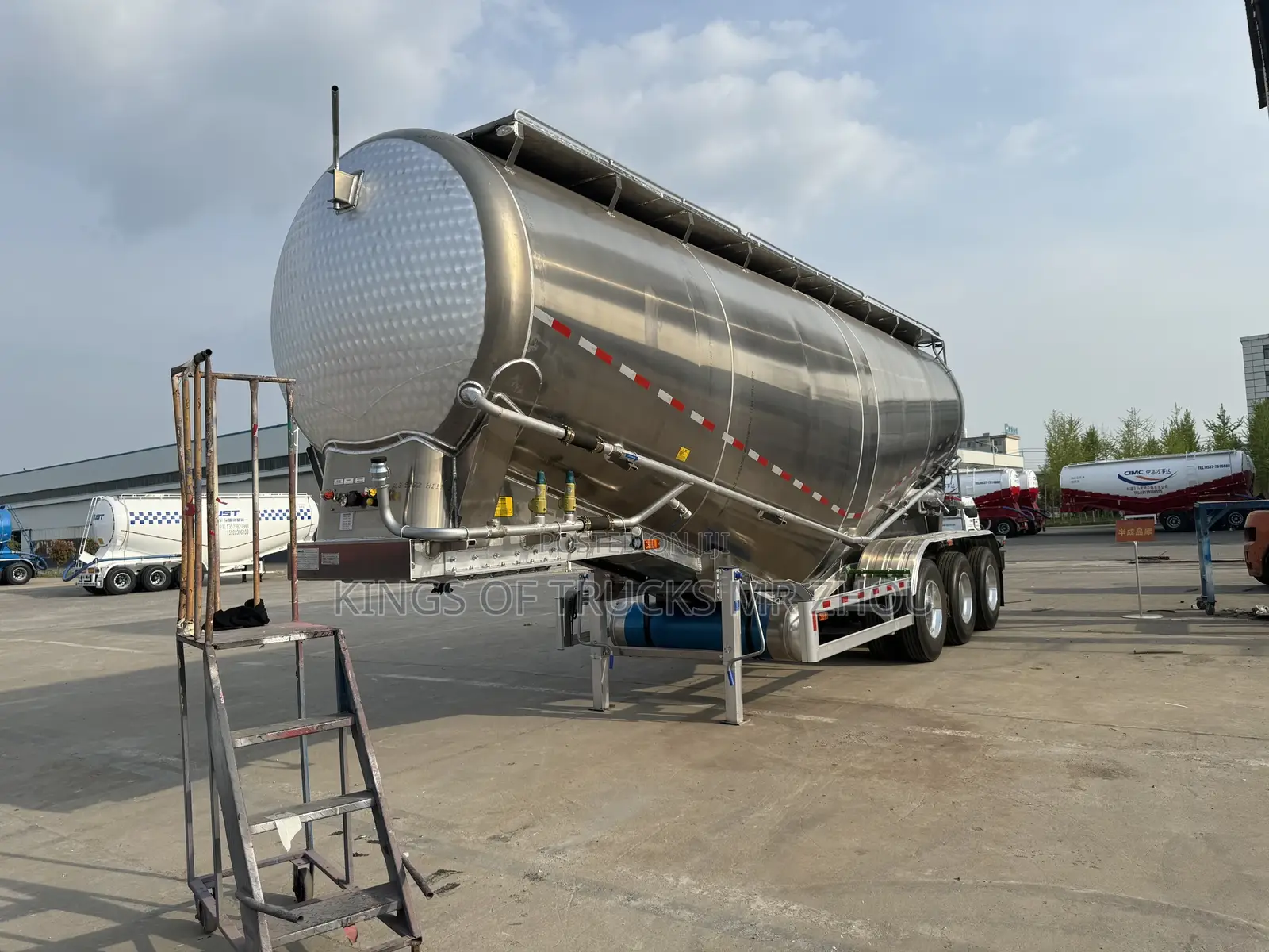 Ready to Order From China New Bulk Cement Tank Semi Trailer