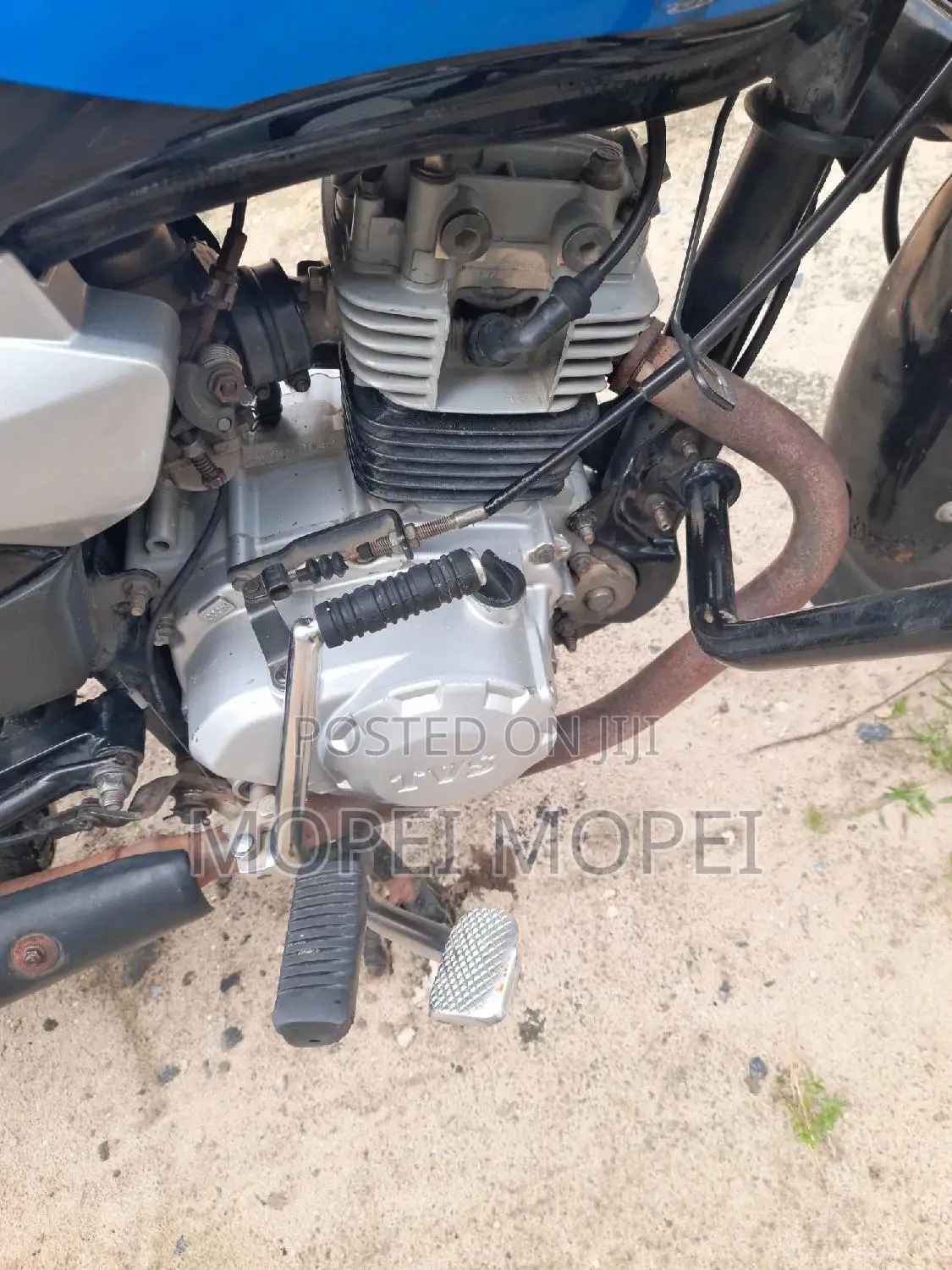 TVS HLX 125 2022 Black