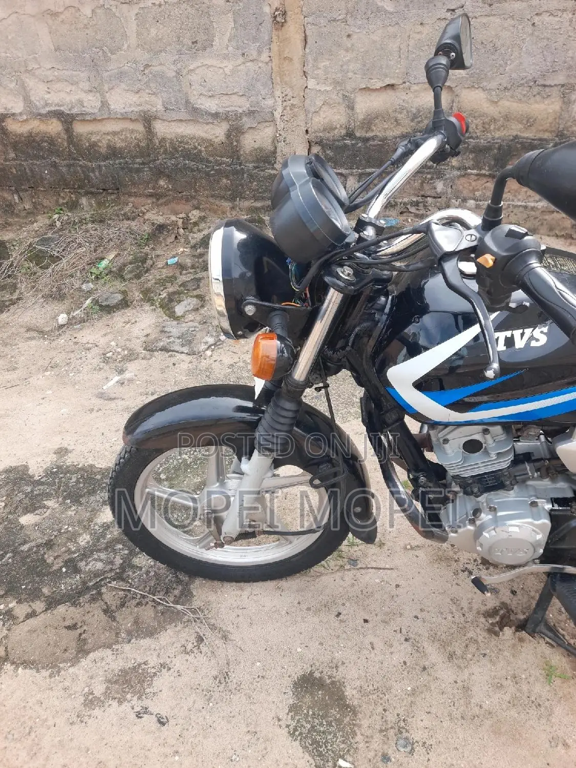 TVS HLX 125 2022 Black