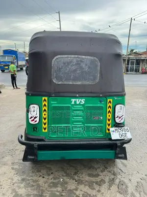 TVS King Deluxe Plus iTouch Start 2023 Green