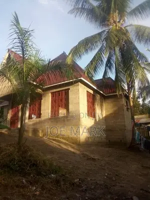 3bdrm House in Mark Real Estate, Kinondoni for sale