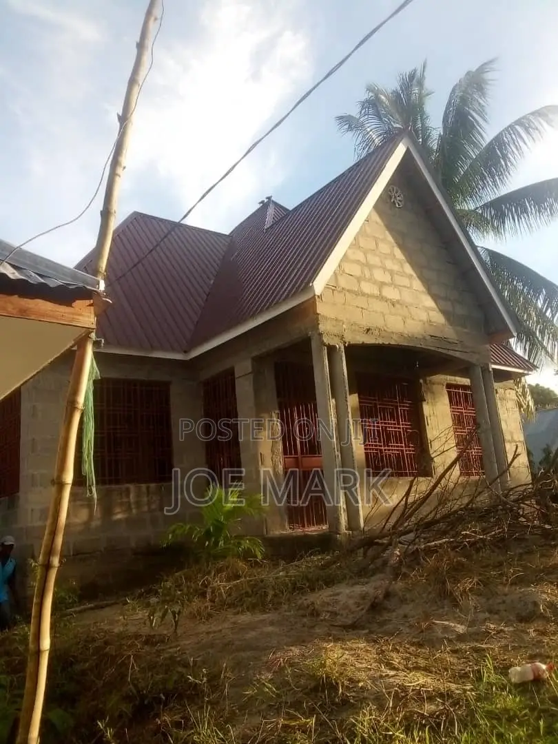3bdrm House in Mark Real Estate, Kinondoni for sale