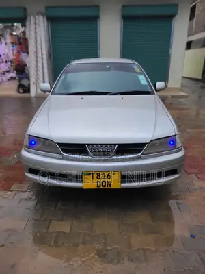 Toyota Carina 1997 Silver