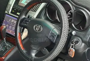 Toyota Vanguard 2010 Black