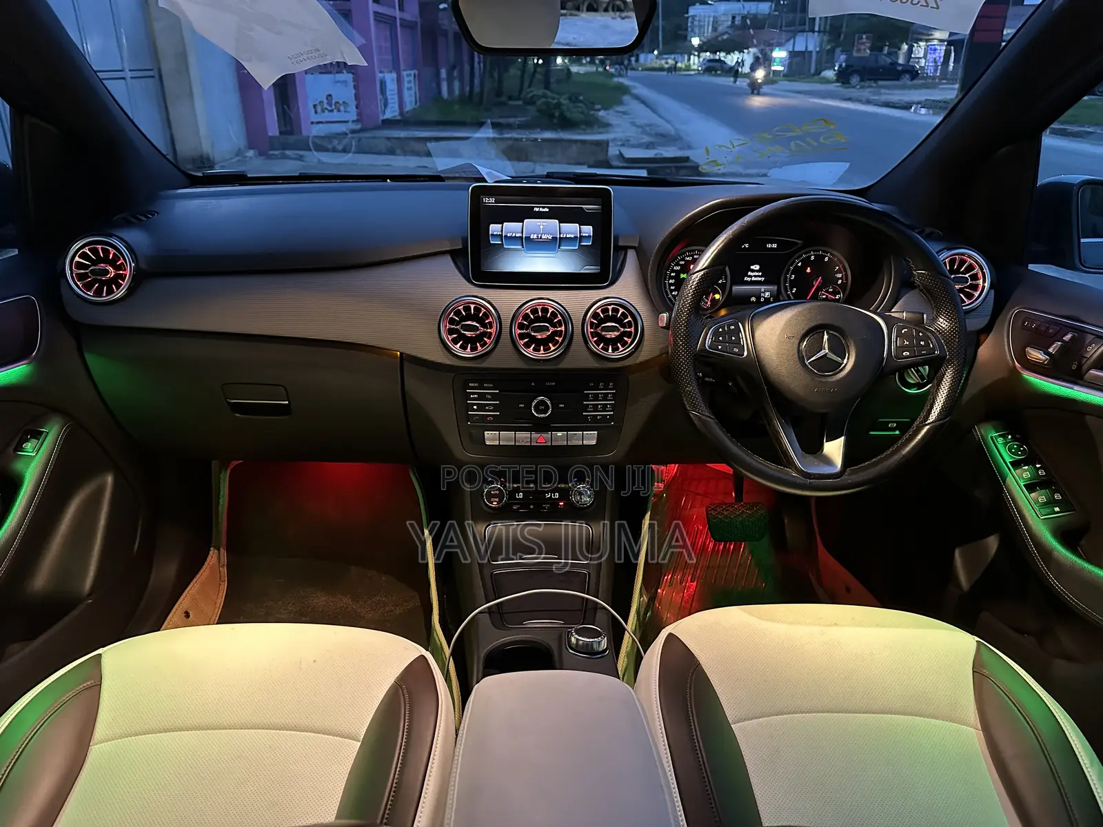 Mercedes-Benz B-Class Base B 250e 2016 Blue