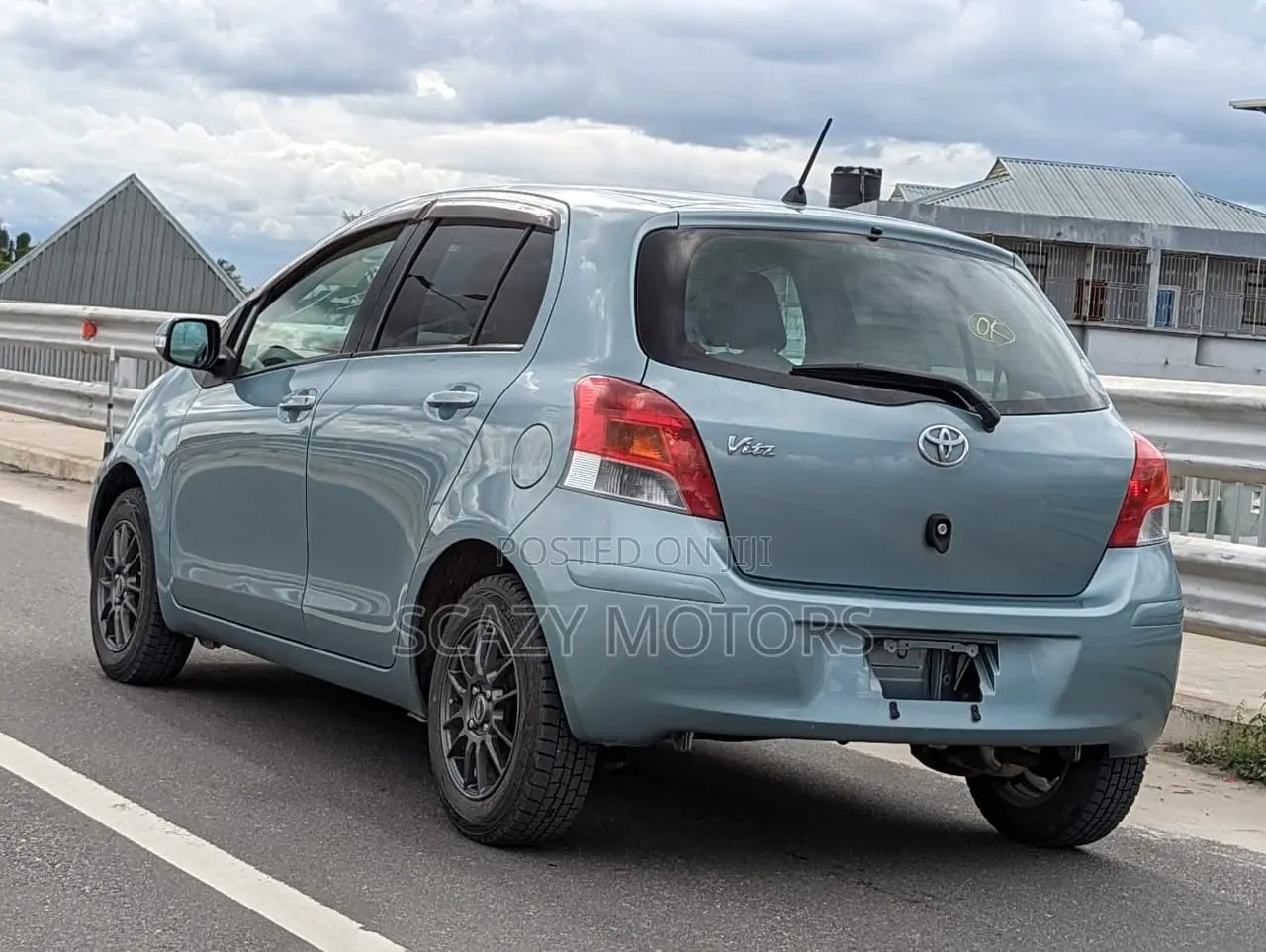 Toyota Vitz 2009