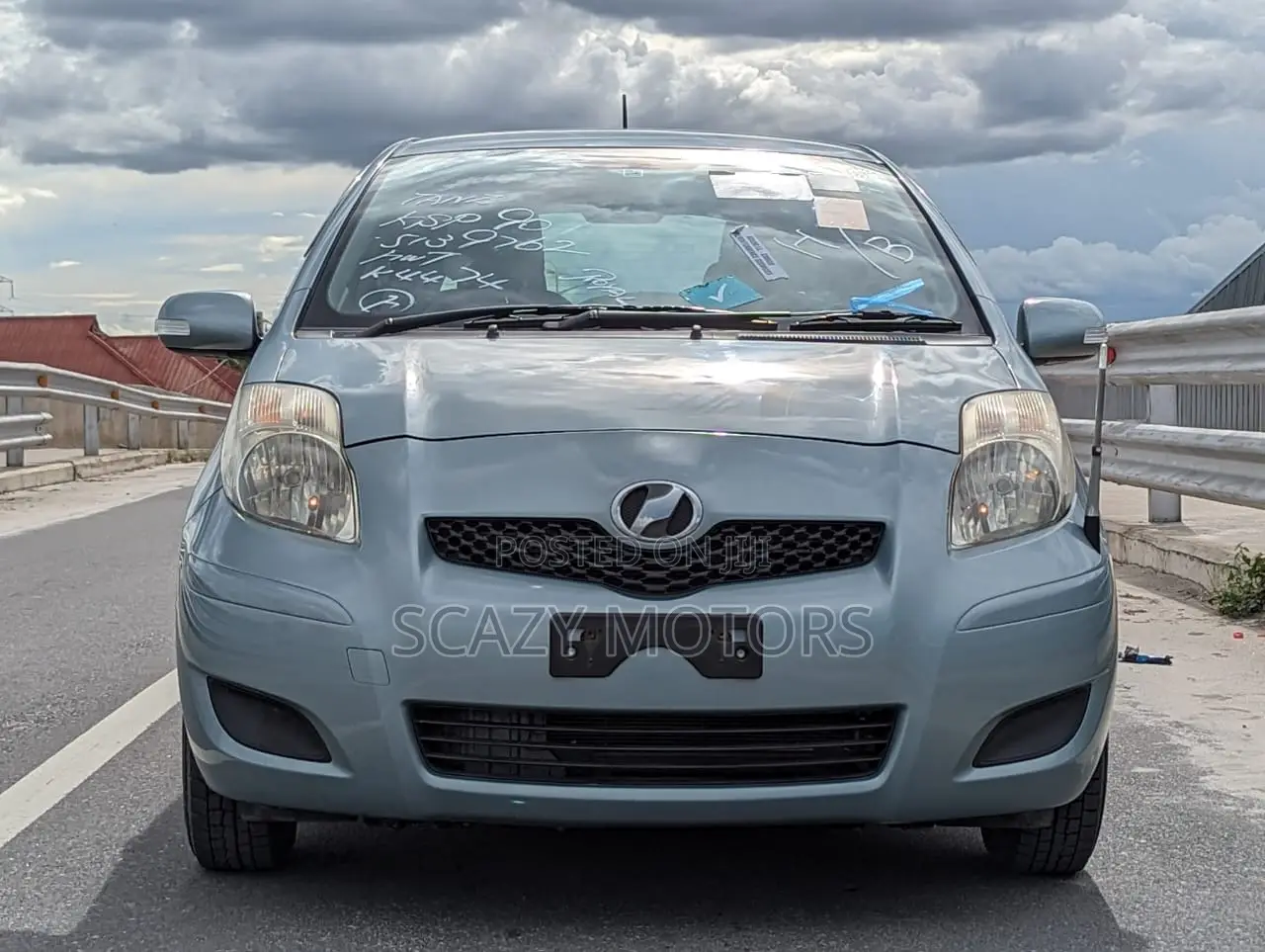 Toyota Vitz 2009