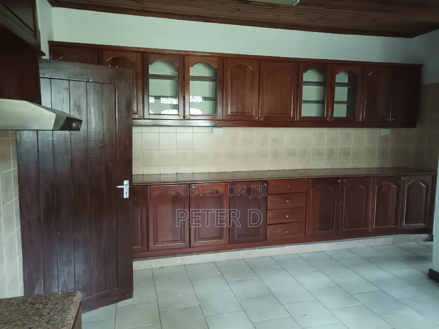 5bdrm House in Regent Estate, Mikocheni for rent