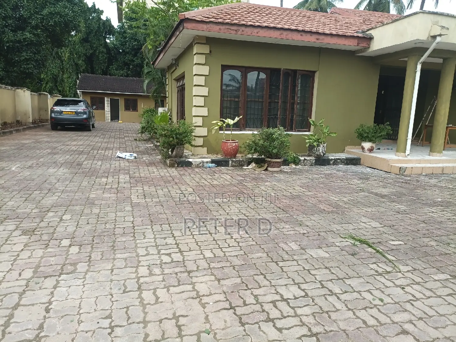 5bdrm House in Regent Estate, Mikocheni for rent