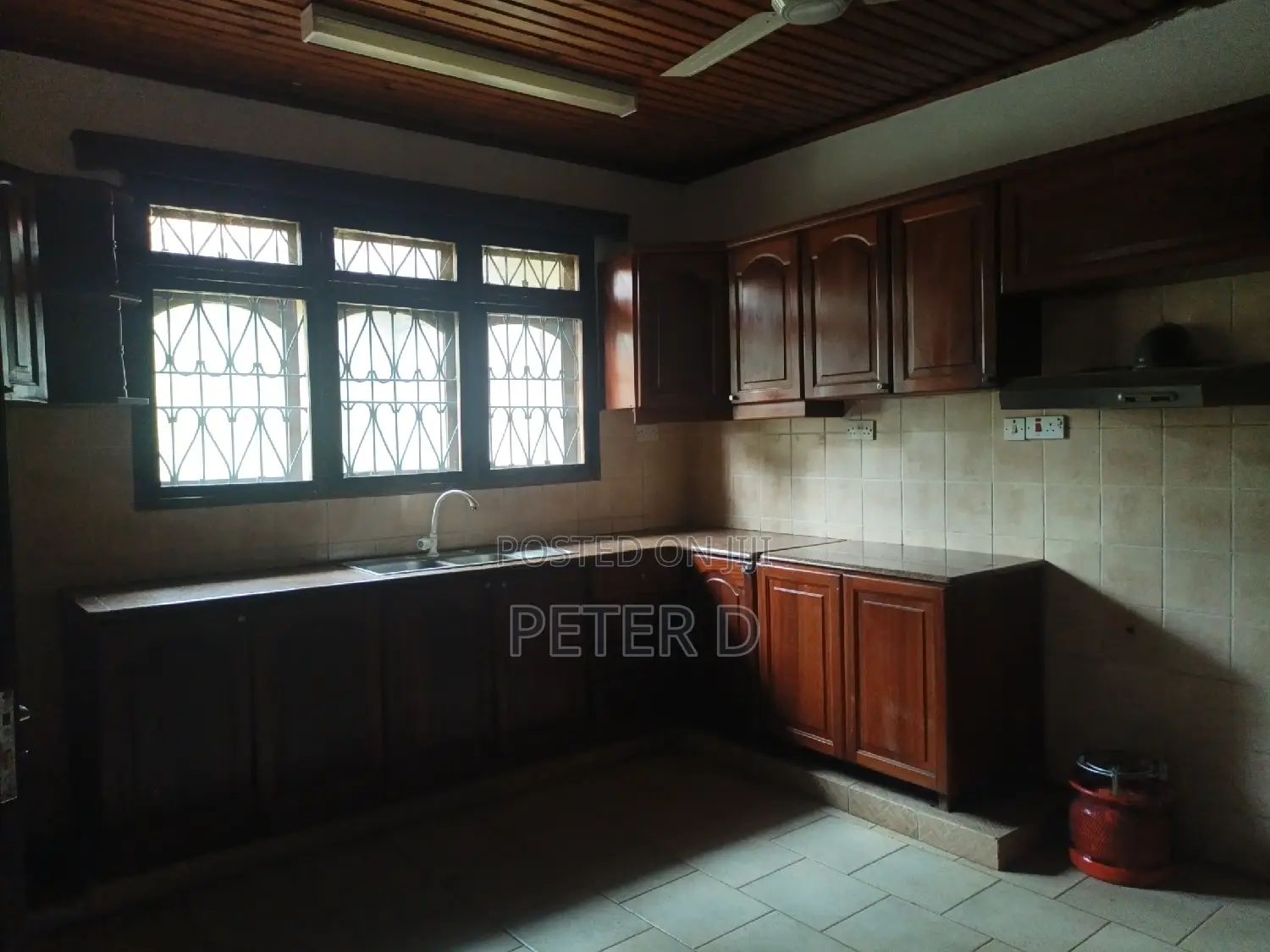 5bdrm House in Regent Estate, Mikocheni for rent