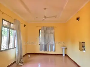 3bdrm Apartment in Dalalipapaatzseven, Kinondoni for rent