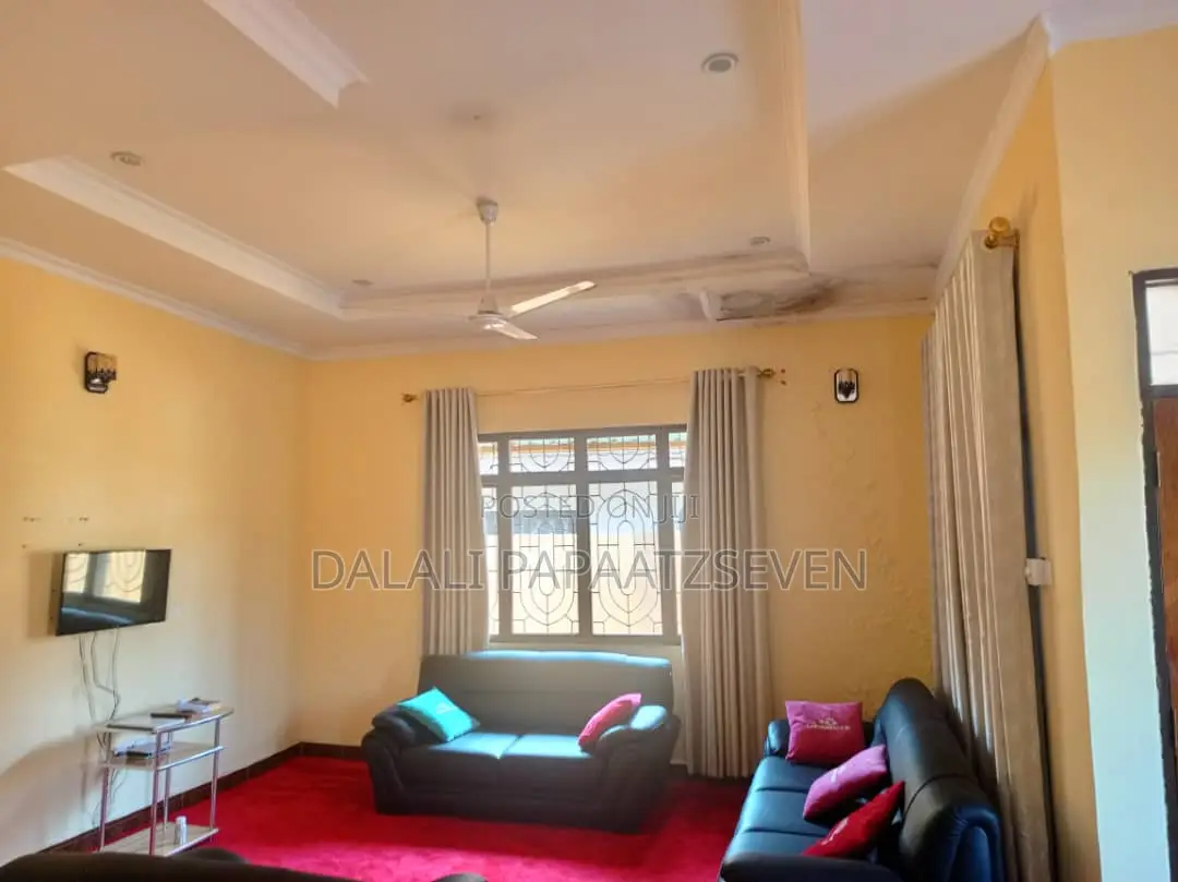 3bdrm Apartment in Dalalipapaatzseven, Kinondoni for rent