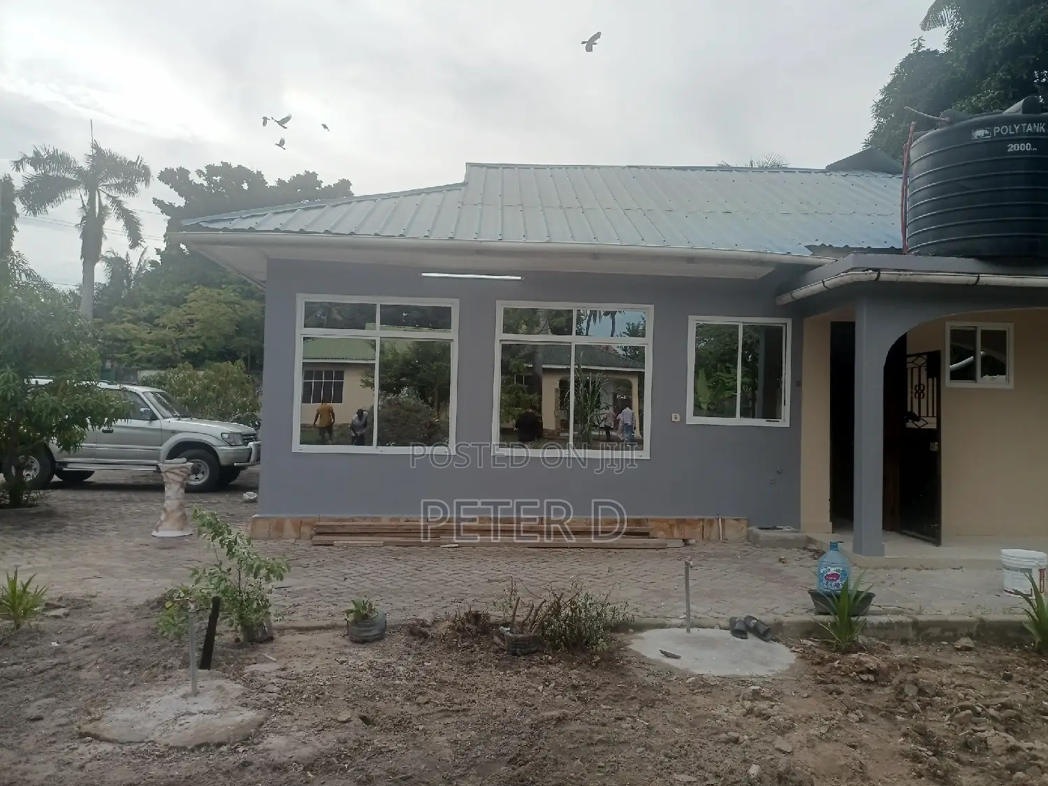3bdrm House in Mikocheni for rent