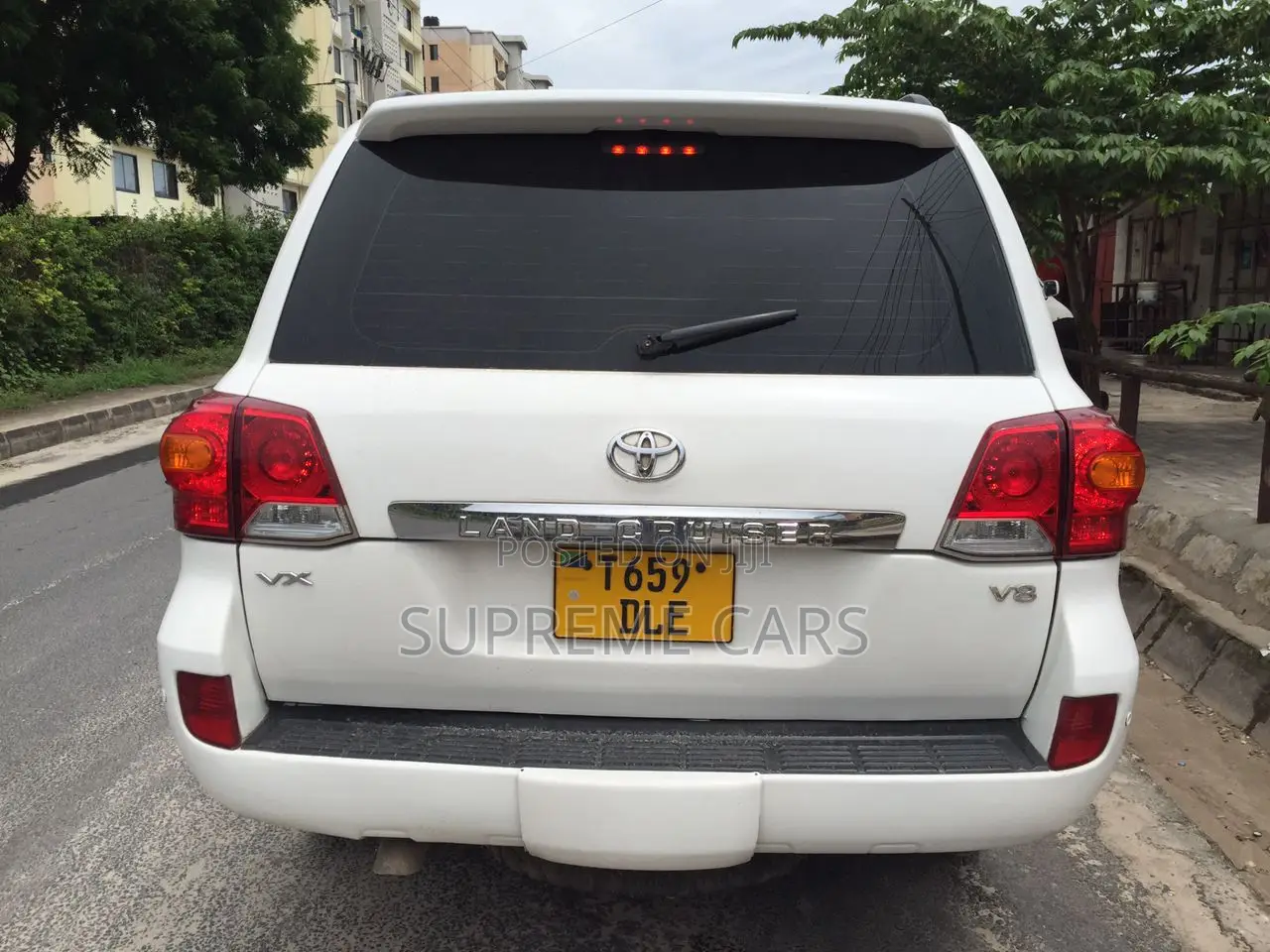 Toyota Land Cruiser 2008 White